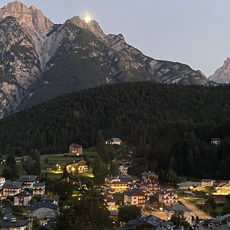 Ferienwohnung Reggia Al Sole Pieve di Cadore Exterior foto